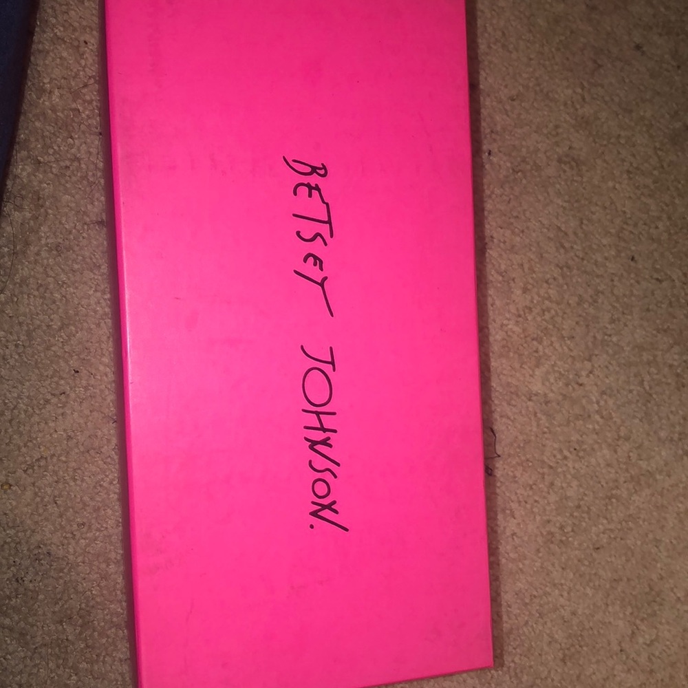 Betsey Johnson Flats